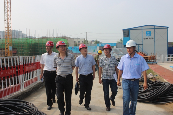 詹先豪、楊曉彬一行到濱湖項(xiàng)目指導(dǎo)工作
