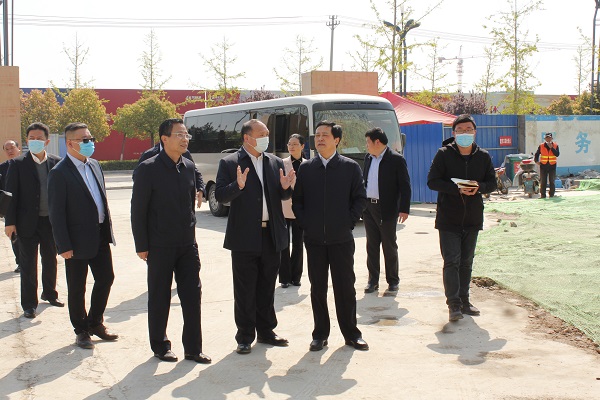 宿州市委書記史翔一行到徽鹽地產(chǎn)泗縣項目調(diào)研復工復產(chǎn)工作